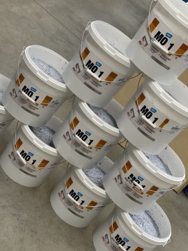 Listopad, neděle, všude zavřeno. Proficentrum je tu pro Vás. Mícháme, tónujeme.. Mozaika MO1 10x 25 kg. Dnes ráno objednáno, dnes namícháno a vyexpedováno.