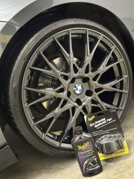 Meguiar's Endurance High Gloss Tire Gel - lesk na pneumatiky, 473 ml