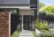 Dulux Satin Finish - barva s Teflonem