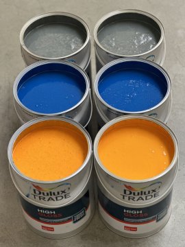 Dulux High Gloss - Tónovaný do tisíce různých odstínů!